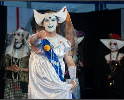 Les Soeurs de la perpetuelle indulgence &#8211; Festival Solidays 2005