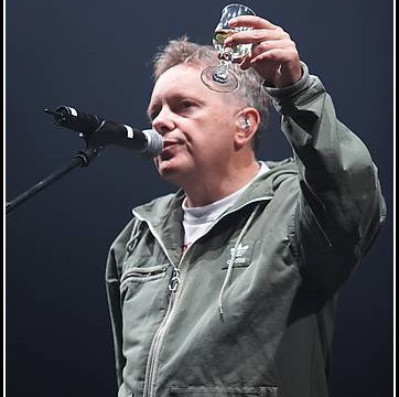 New Order &#8211; Les Vieilles Charrues 2005