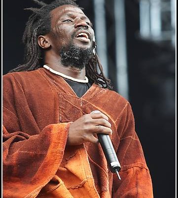 Tiken Jah Fakoly &#8211; Les Vieilles Charrues 2005