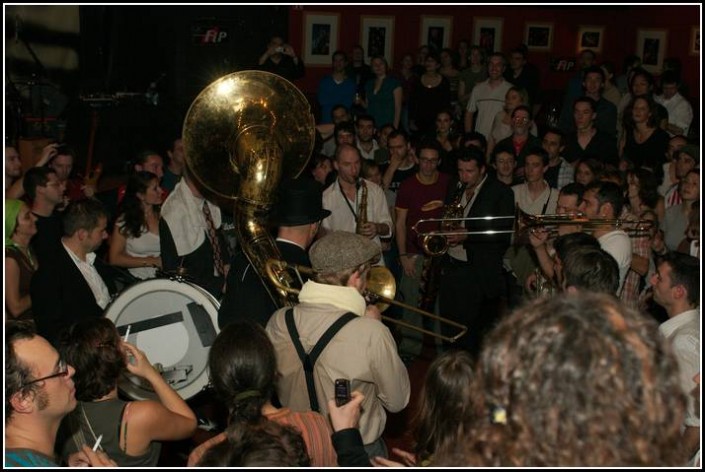 Mardi Gras Brass Band &#8211; New Mornig (Paris)