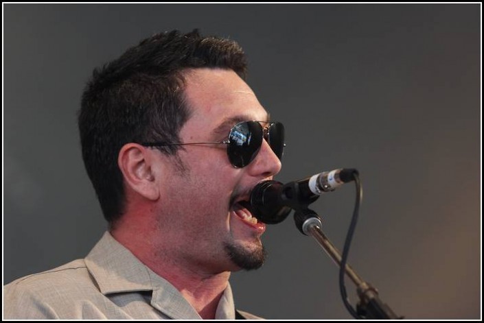 Fun Lovin Criminals &#8211; Art Rock 2006