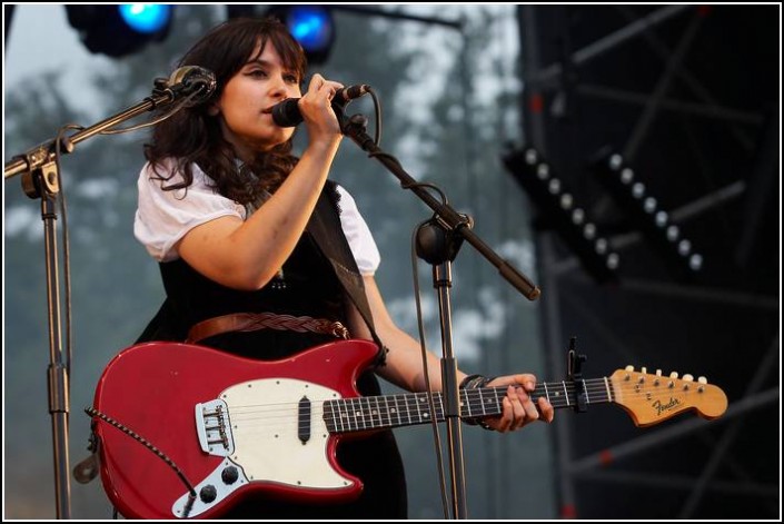 Howling Bells &#8211; La Route du Rock 2006