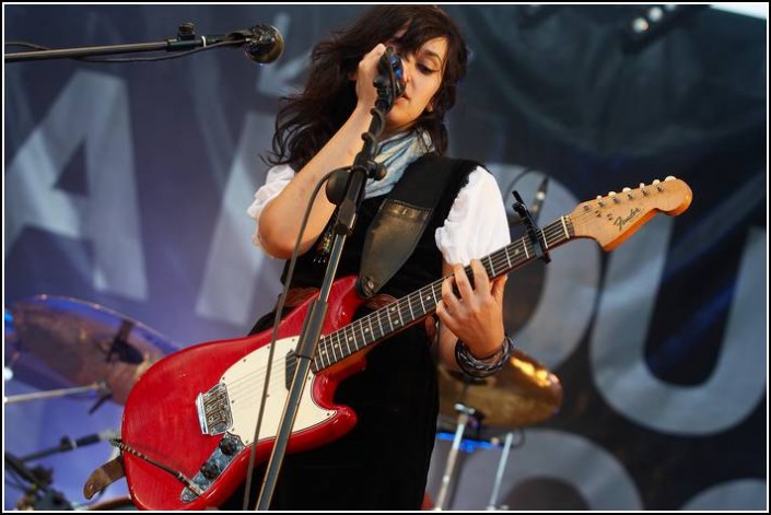 Howling Bells &#8211; La Route du Rock 2006