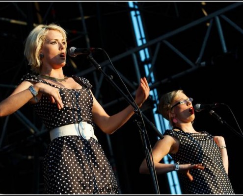 The Pipettes &#8211; La Route du Rock 2006