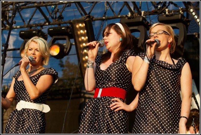 The Pipettes &#8211; La Route du Rock 2006