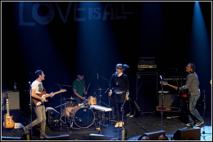 Love Is All &#8211; La Cigale (Paris)