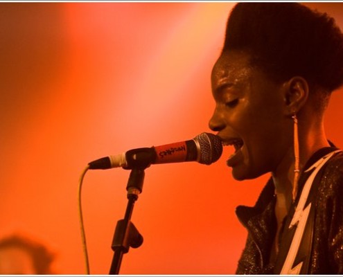 The Noisettes &#8211; Festival GeNeRiQ 2008