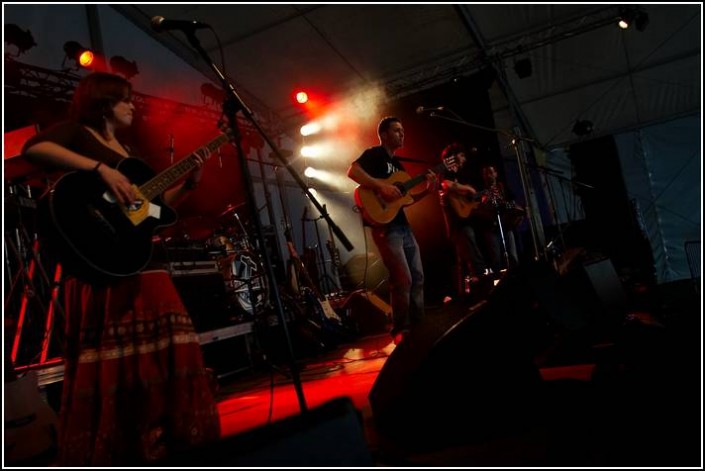 Les ptits yeux &#8211; Festival Le Vieux Mur 2008