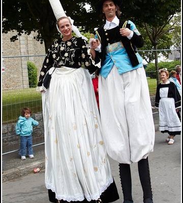 Le defile du dimanche &#8211; Festival Terre Neuvas (Bobital) 2008