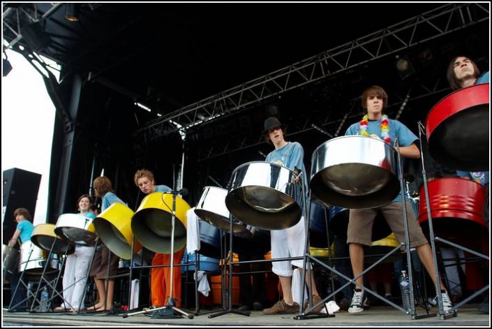 Le defile du dimanche &#8211; Festival Terre Neuvas (Bobital) 2008