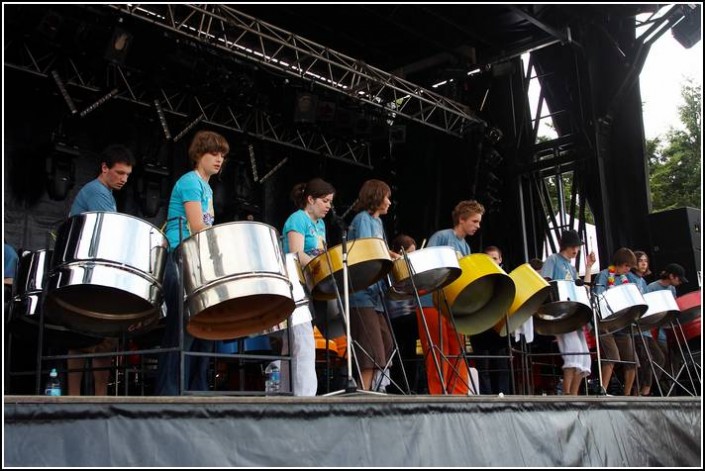 Le defile du dimanche &#8211; Festival Terre Neuvas (Bobital) 2008