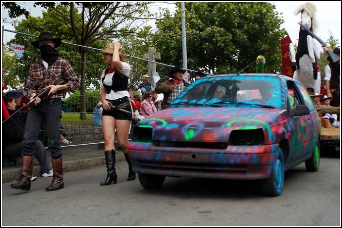 Le defile du dimanche &#8211; Festival Terre Neuvas (Bobital) 2008