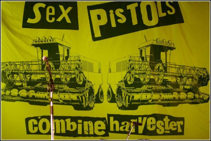 Sex Pistols &#8211; Terre Neuvas (Bobital) 2008