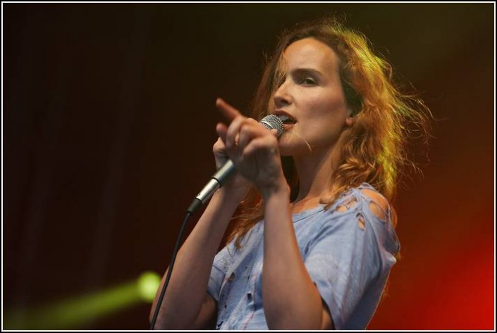 Constance Verluca &#8211; Festival des Vieilles Charrues 2008