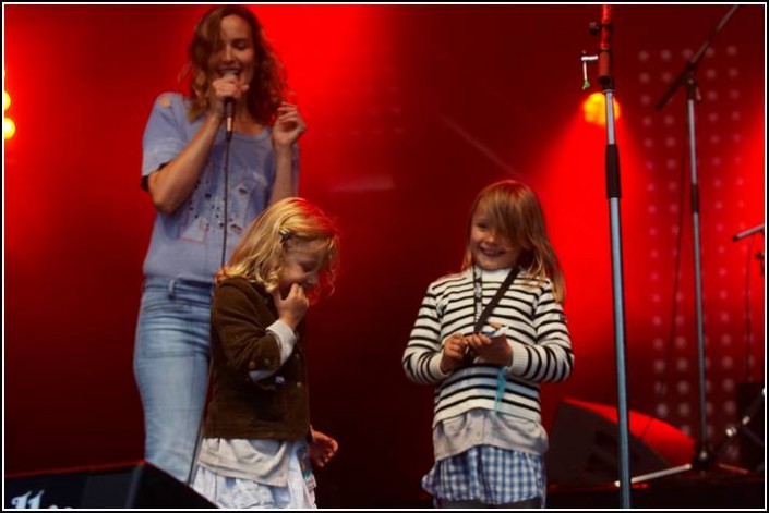 Constance Verluca &#8211; Festival des Vieilles Charrues 2008