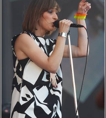 Yelle &#8211; Festival des Vieilles Charrues 2008