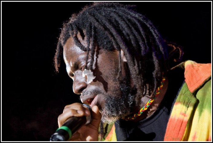 Tiken Jah Fakoly &#8211; Festival du Chien a Plumes 2008