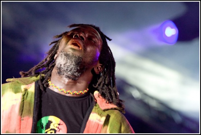 Tiken Jah Fakoly &#8211; Festival du Chien a Plumes 2008