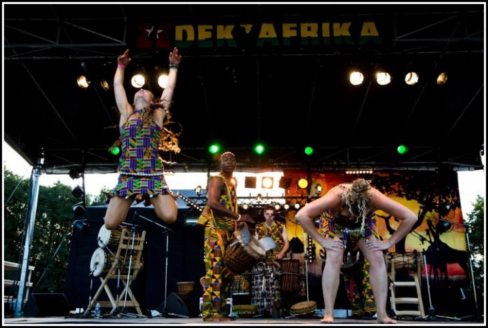 Zedek Afrika &#8211; Festival du Chien a Plumes 2008