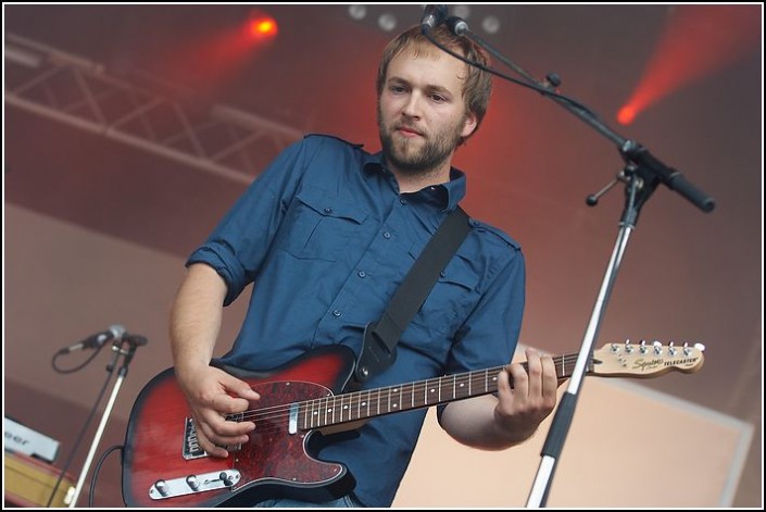 The bird is yellow &#8211; Festival des Vieilles Charrues 2009