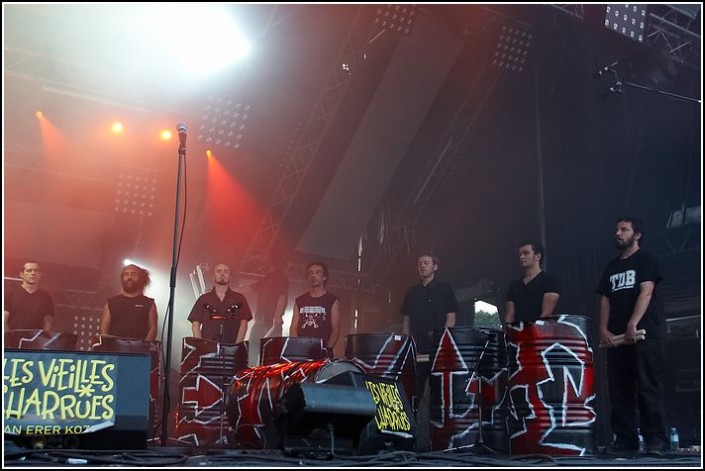 Les Tambours du Bronx &#8211; Festival des Vieilles Charrues 2009