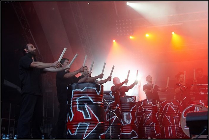 Les Tambours du Bronx &#8211; Festival des Vieilles Charrues 2009