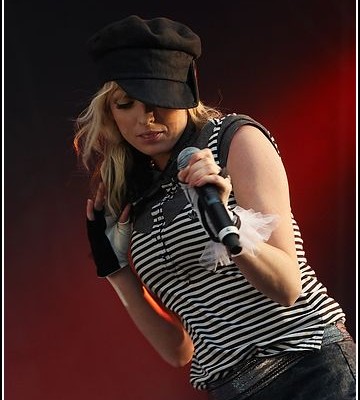 The Ting Tings &#8211; Festival des Vieilles Charrues 2009