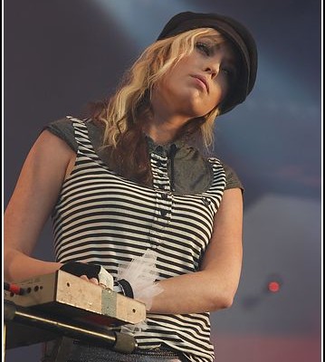 The Ting Tings &#8211; Festival des Vieilles Charrues 2009