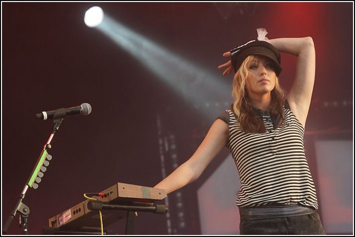 The Ting Tings &#8211; Festival des Vieilles Charrues 2009