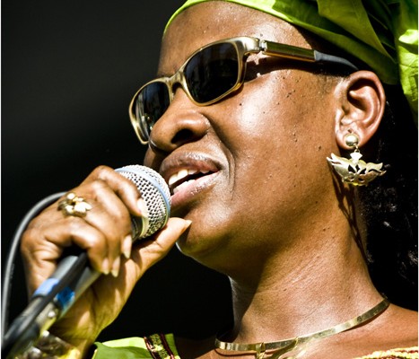 Amadou et Mariam &#8211; Festival Indetendances 2009 (Paris)