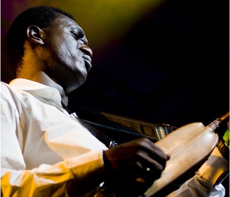 Bassekou Kouyate &#8211; Festival Indetendances 2009 (Paris)