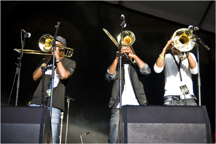 The Hypnotic Brass Ensemble &#8211; Festival Indetendances 2009 (Paris)