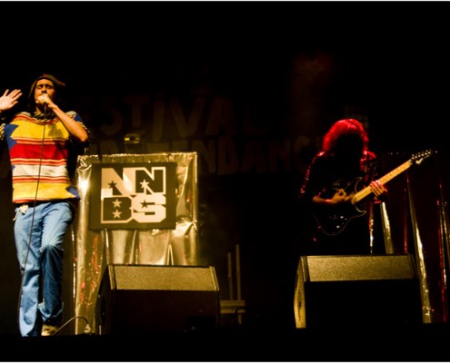 Naive New Beaters &#8211; Festival Indetendances 2009 (Paris)