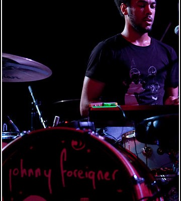 Johnny Foreigner &#8211; Elysee Montmartre