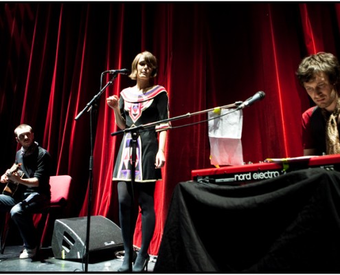 La Fiancee &#8211; Festival des Inrockuptibles 2009 Olympia (Paris)