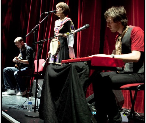 La Fiancee &#8211; Festival des Inrockuptibles 2009 Olympia (Paris)