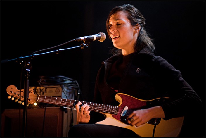 Laetitia Sadier &#8211; Le Fil (Saint Etienne)