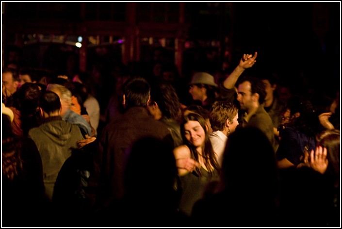 Bombes 2 Bal &#8211; Festival-Paroles et Musiques-2010 Saint Etienne