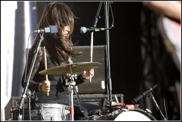 Dum Dum Girls &#8211; Route du Rock 2010 (Saint Malo)