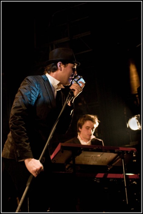 My Little Cheap Dictaphone &#8211; Cafe de le Danse (Paris)