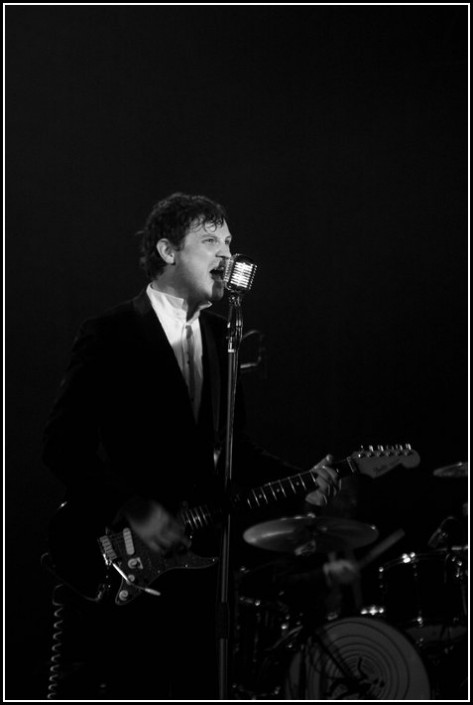 My Little Cheap Dictaphone &#8211; Cafe de le Danse (Paris)