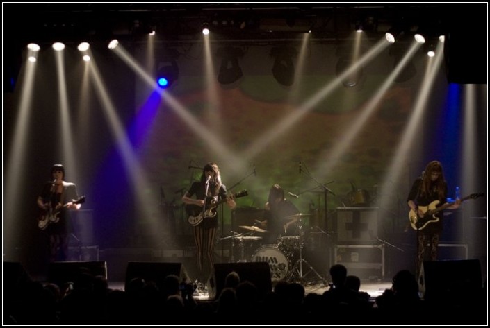 Dum Dum Girls &#8211; La Machine du Moulin rouge (Paris)