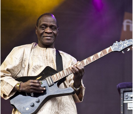 Mamani Keita &#8211; Festival FnacLive 2011 (Paris)