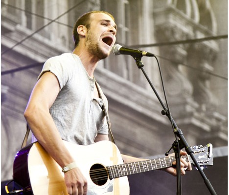 Cyril Mokaiesh &#8211; Festival FnacLive 2011 (Paris)