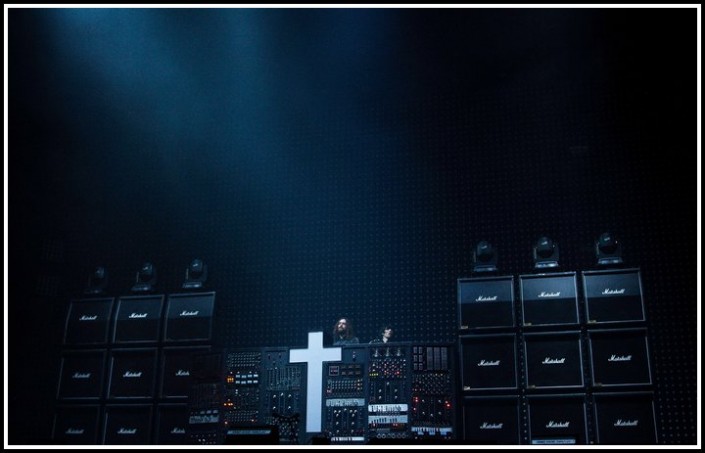 Justice &#8211; Festival Les Vieilles Charrues 2012