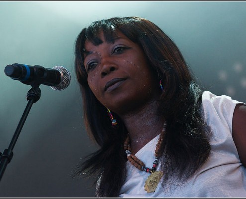 Zara Moussa &#8211; Festival Les Vieilles Charrues 2012