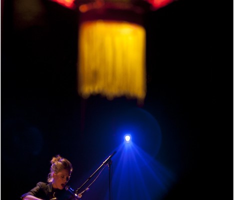 Liesa Van Der Aa &#8211; Festival Les femmes s en melent 2013 (Paris)