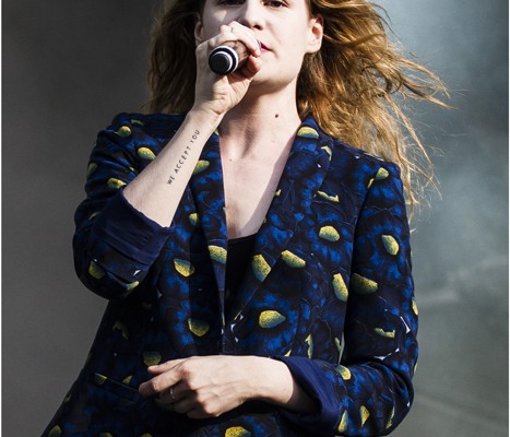 Christine And The Queens &#8211; Festival FnacLive 2013 (Paris)