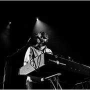 Monochrome Set &#8211; Aeronef (Lille)