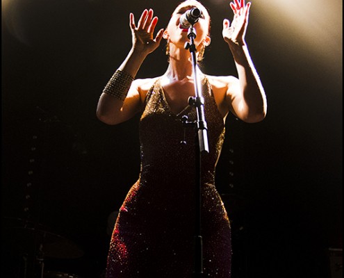 Chrysta Bell &#8211; Festival Les Femmes s&#8217;en mèlent 2014 (Paris)